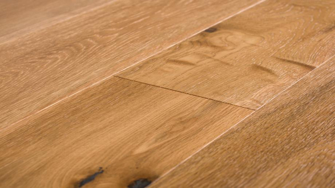 Urban Collection - Brushed Oak Carlsborg