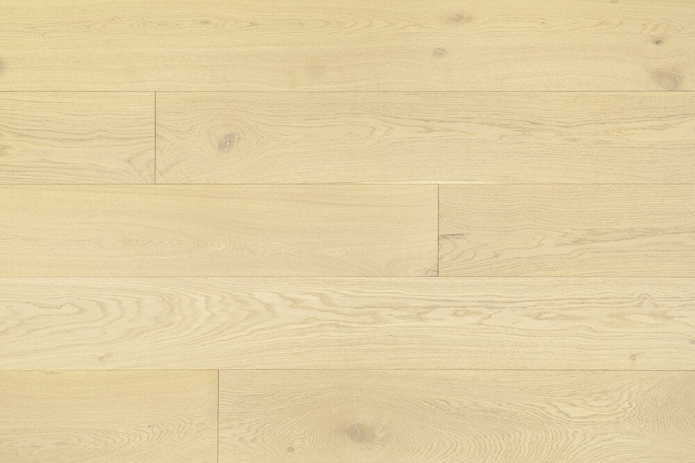 En Bois Brittany Collection Laurel White Oak 10.25" Engineered Hardwood